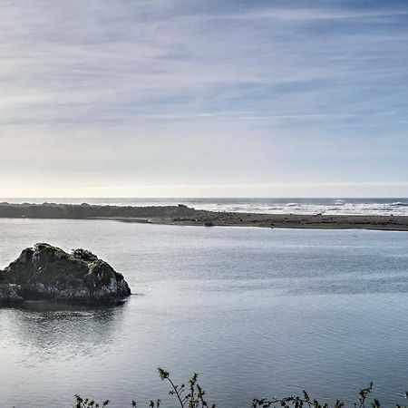 Smith River Vintage Cabin Oceanfront Deck And Views Екстериор снимка