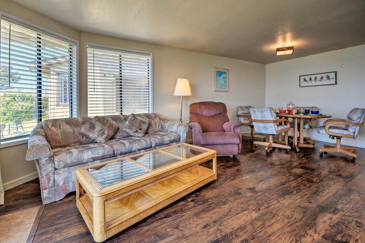 Smith River Vintage Cabin Oceanfront Deck And Views Екстериор снимка