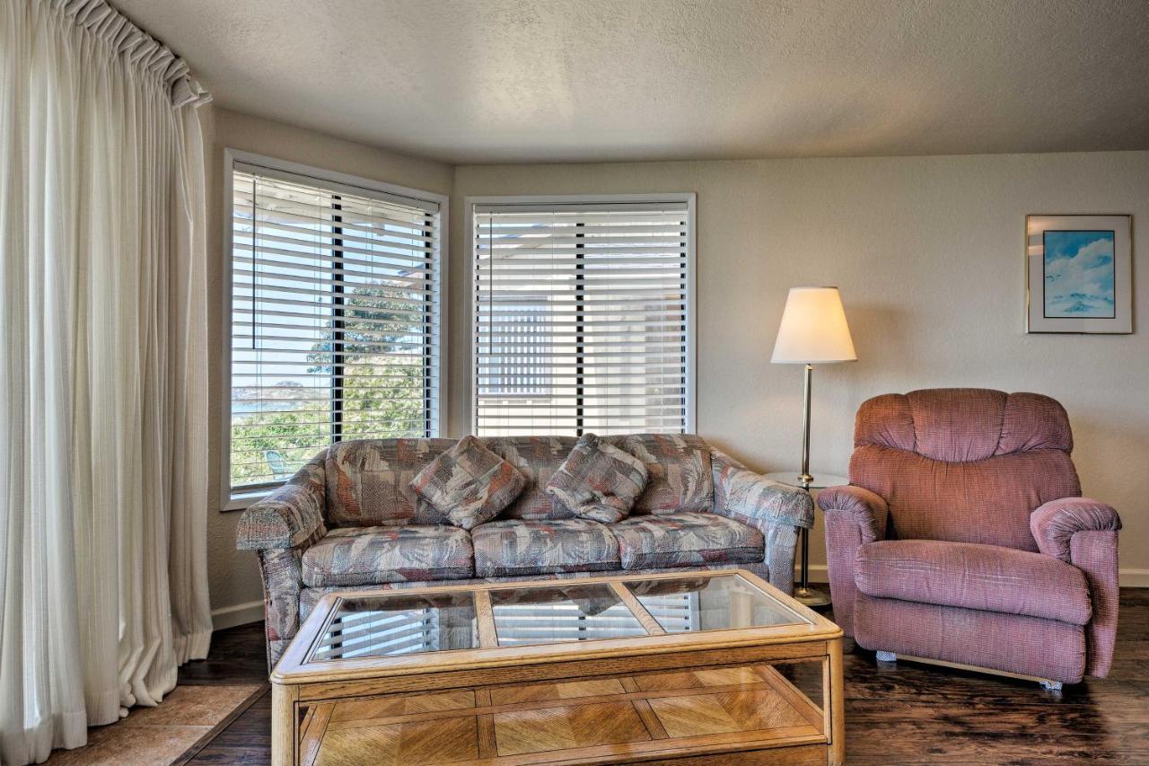 Smith River Vintage Cabin Oceanfront Deck And Views Екстериор снимка