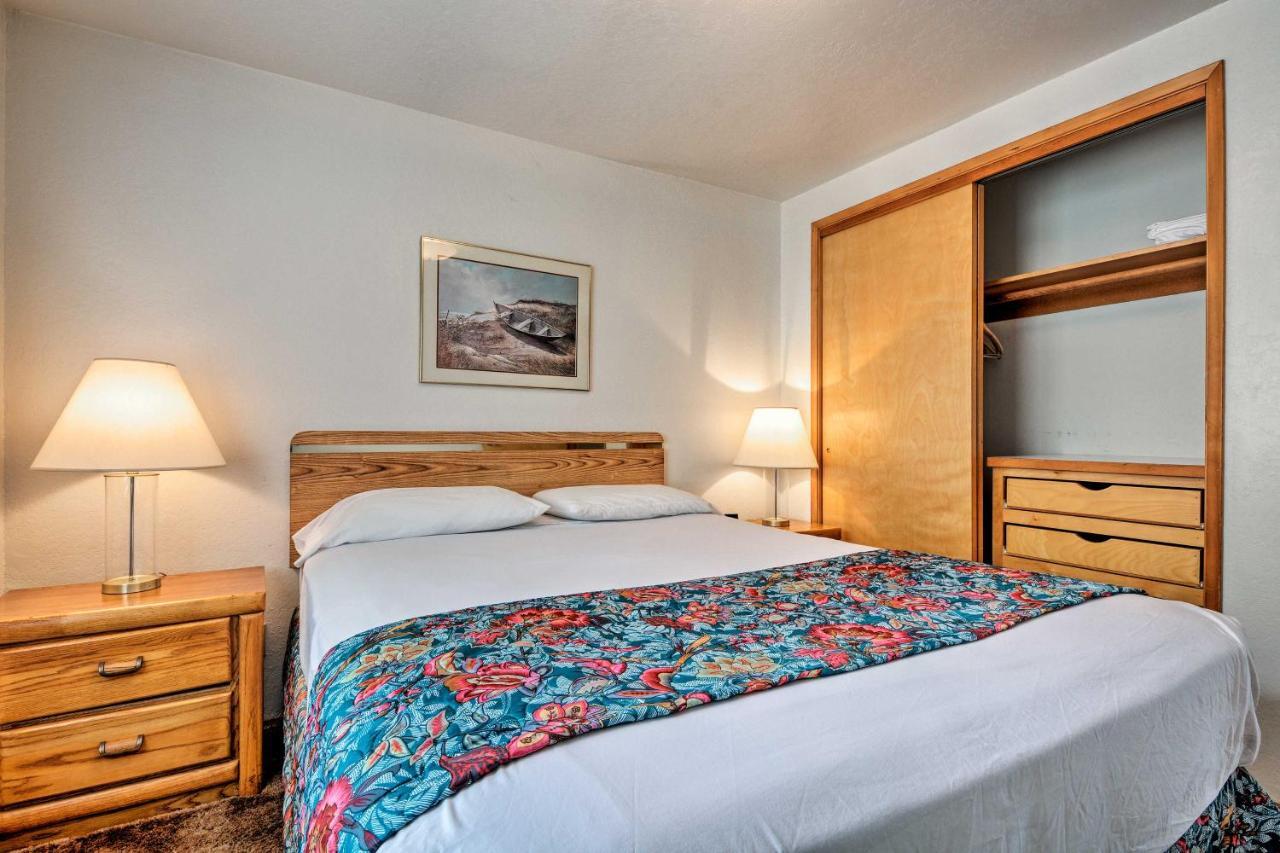 Smith River Vintage Cabin Oceanfront Deck And Views Екстериор снимка